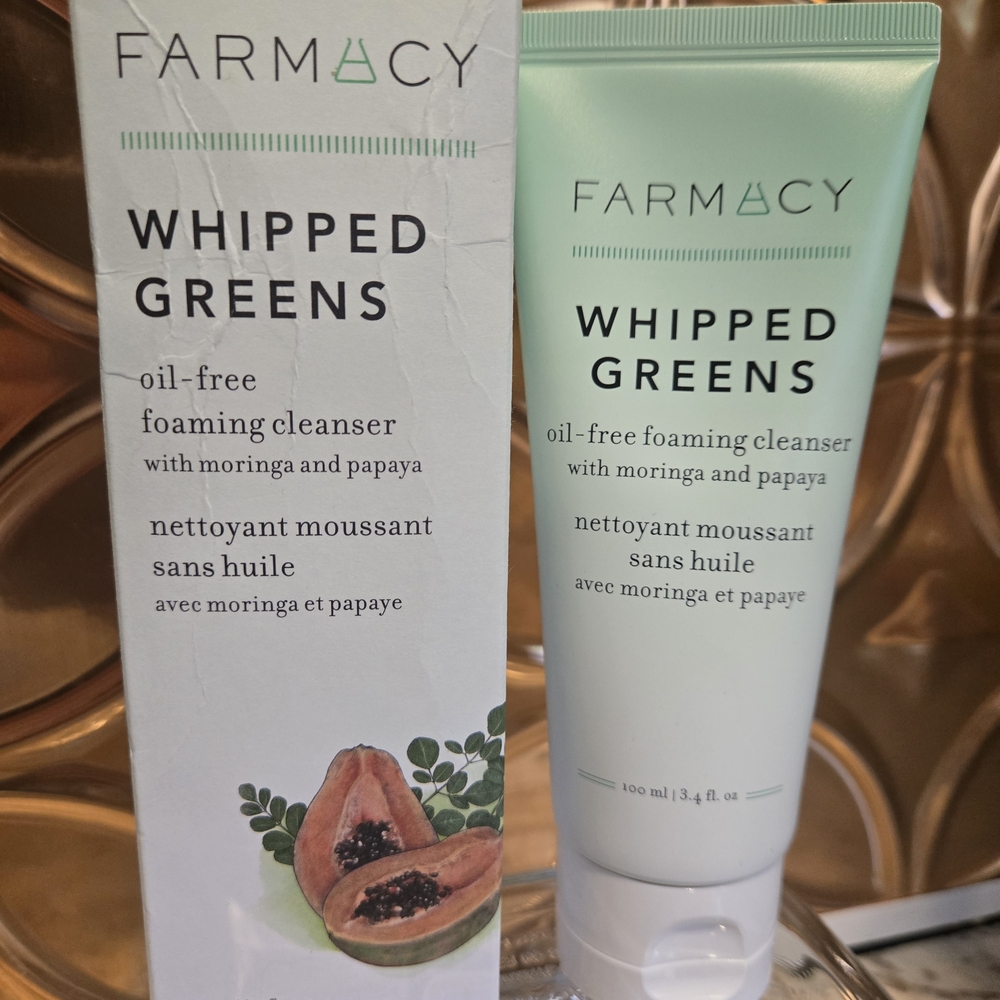 Farmacy Whipped Greens Oil-Free Foaming Cleanser 100ml - Mint Green